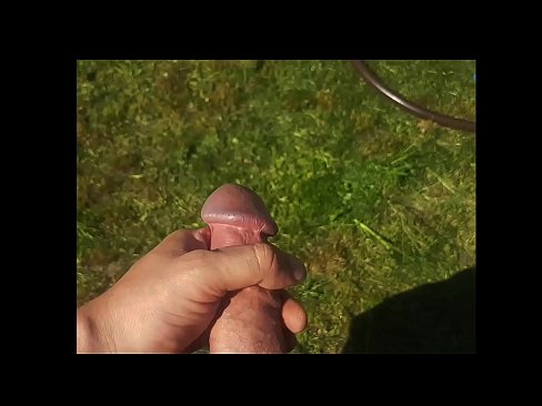 ❤️ Hot hottie får sin lyserøde fisse kneppet og kommer med en sprøjte i en sommerhave ❤ Kvalitets porno at da.hentai-id-tv.ru ️